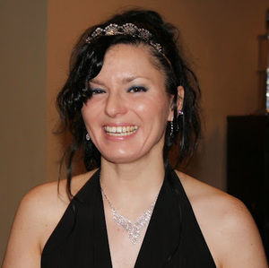 Meet your Posher, April